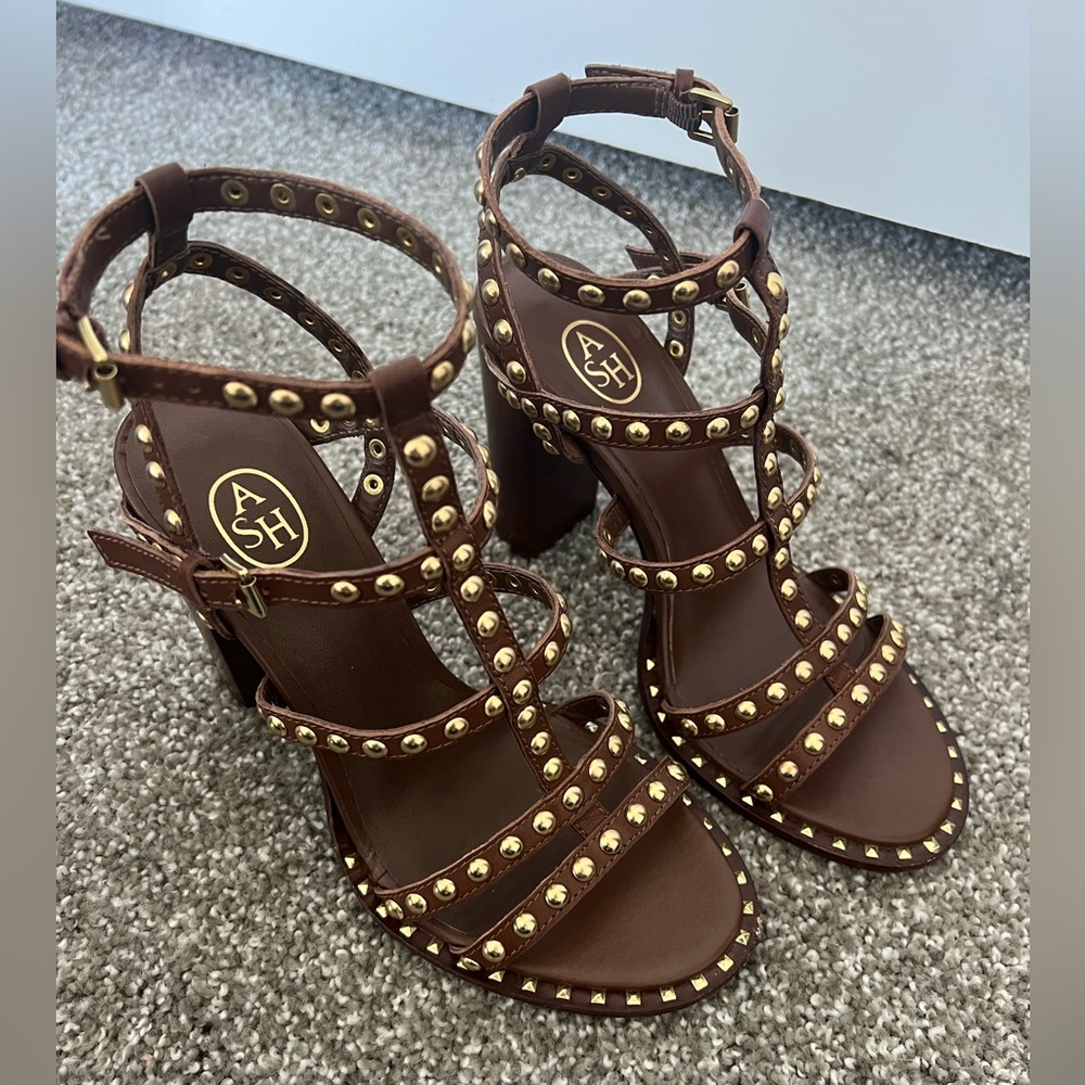 ASH studded amazing sandals 37